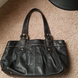 Coach F13731 Shoulder Tote